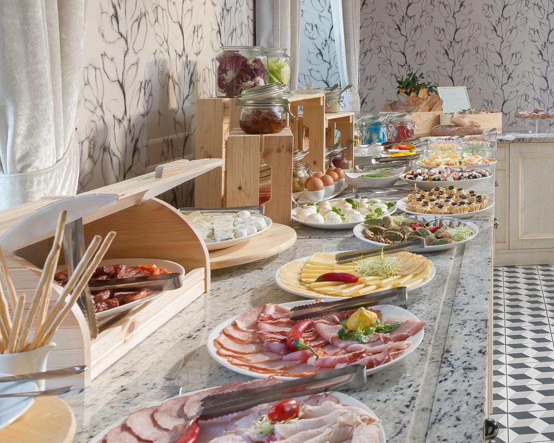 Relais & Chateaux Quadrille - Adults Only Готель Гдиня